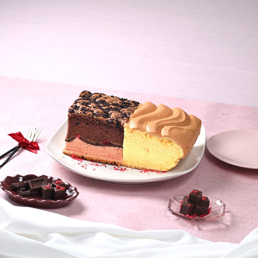 【季節限定】フランボワーズ・エ・ショコラカステラハーフ&プレーンハーフ