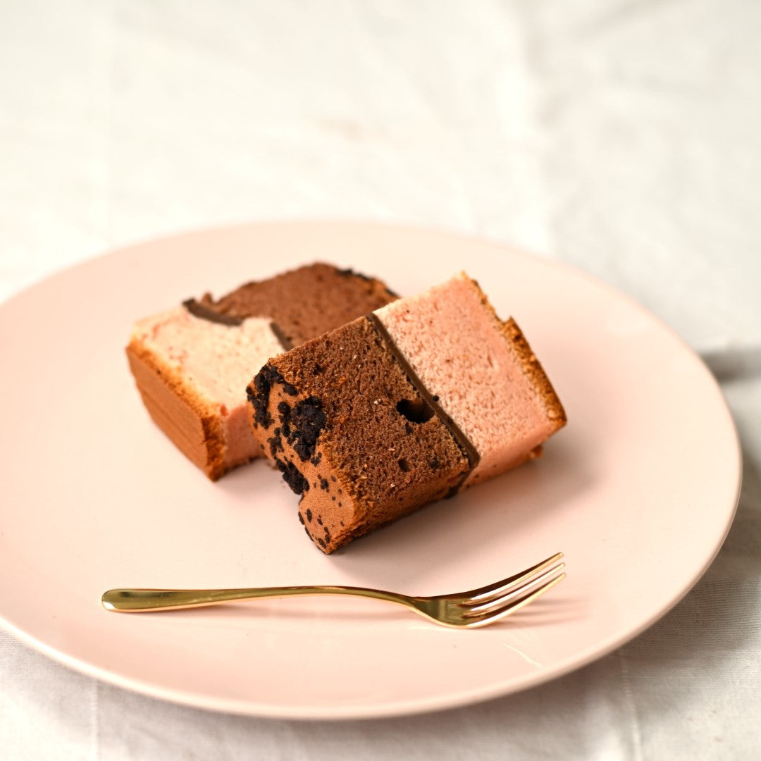 【季節限定】フランボワーズ・ェ・ショコラ カステラ